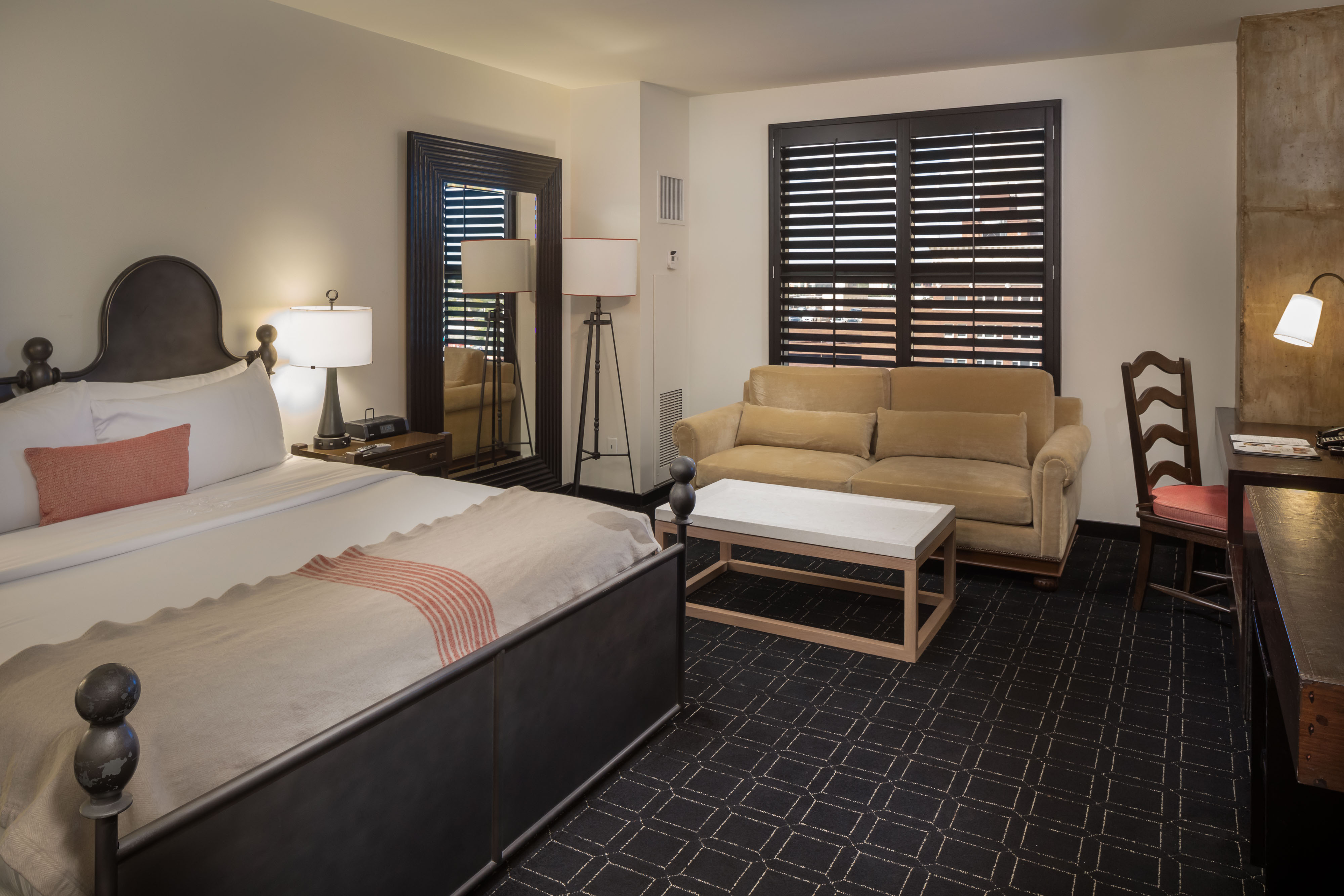 Hotel Valencia Riverwalk | San Antonio